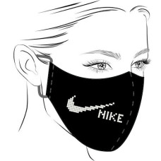 Маска Nike чорна