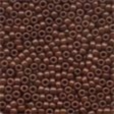 Бісер 02068 Crayon Brown Mill Hill