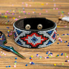 Wonderland Crafts Вишитий браслет бісером на штучній шкірі FLBB-018