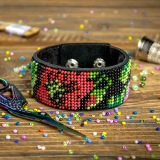 Wonderland Crafts Вишитий браслет бісером на штучній шкірі FLBB-037