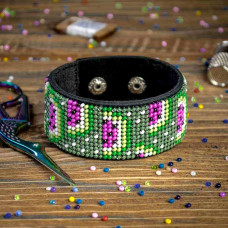 Wonderland Crafts Вишитий браслет бісером на штучній шкірі FLBB-045
